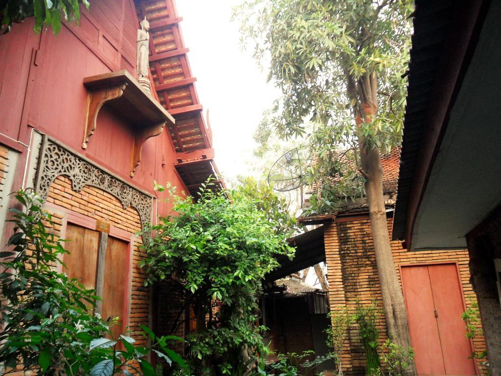 Ayutthaya Bouchic Hostel Exteriér fotografie